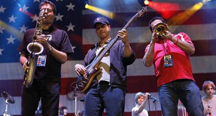 Lt. Dan Band Performance in HD!