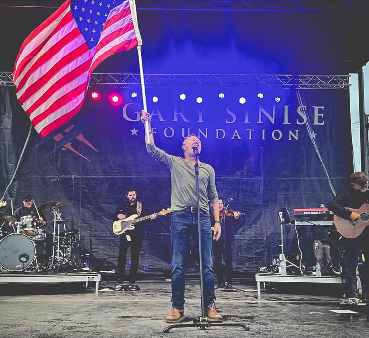 Arts & Entertainment